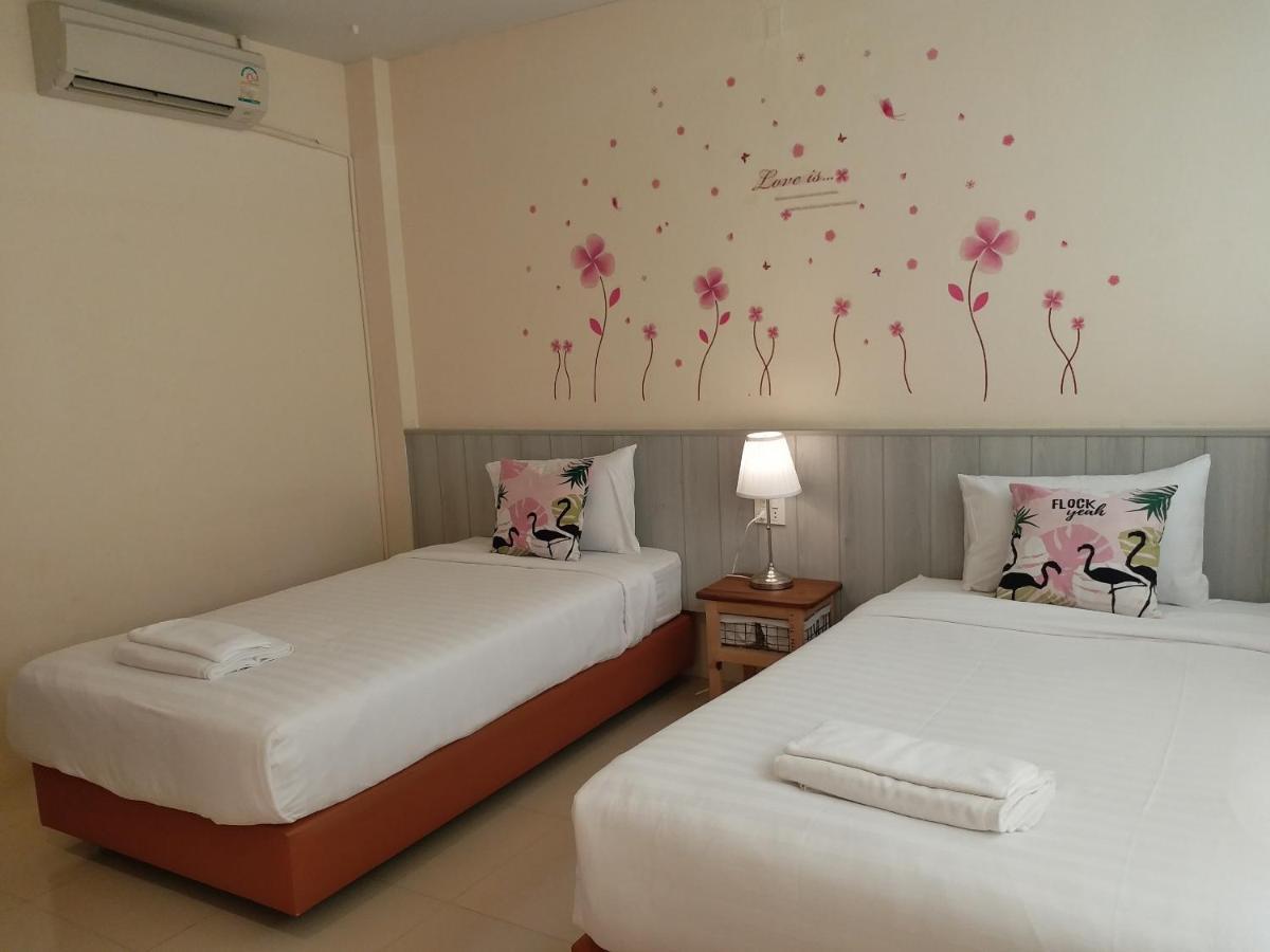 Sand Paisan Resort Pakchong Exterior photo