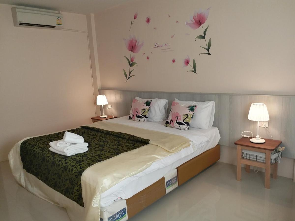 Sand Paisan Resort Pakchong Exterior photo